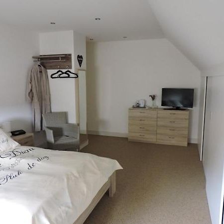 B&B Carpe Diem # Texel Maaseik Eksteriør billede